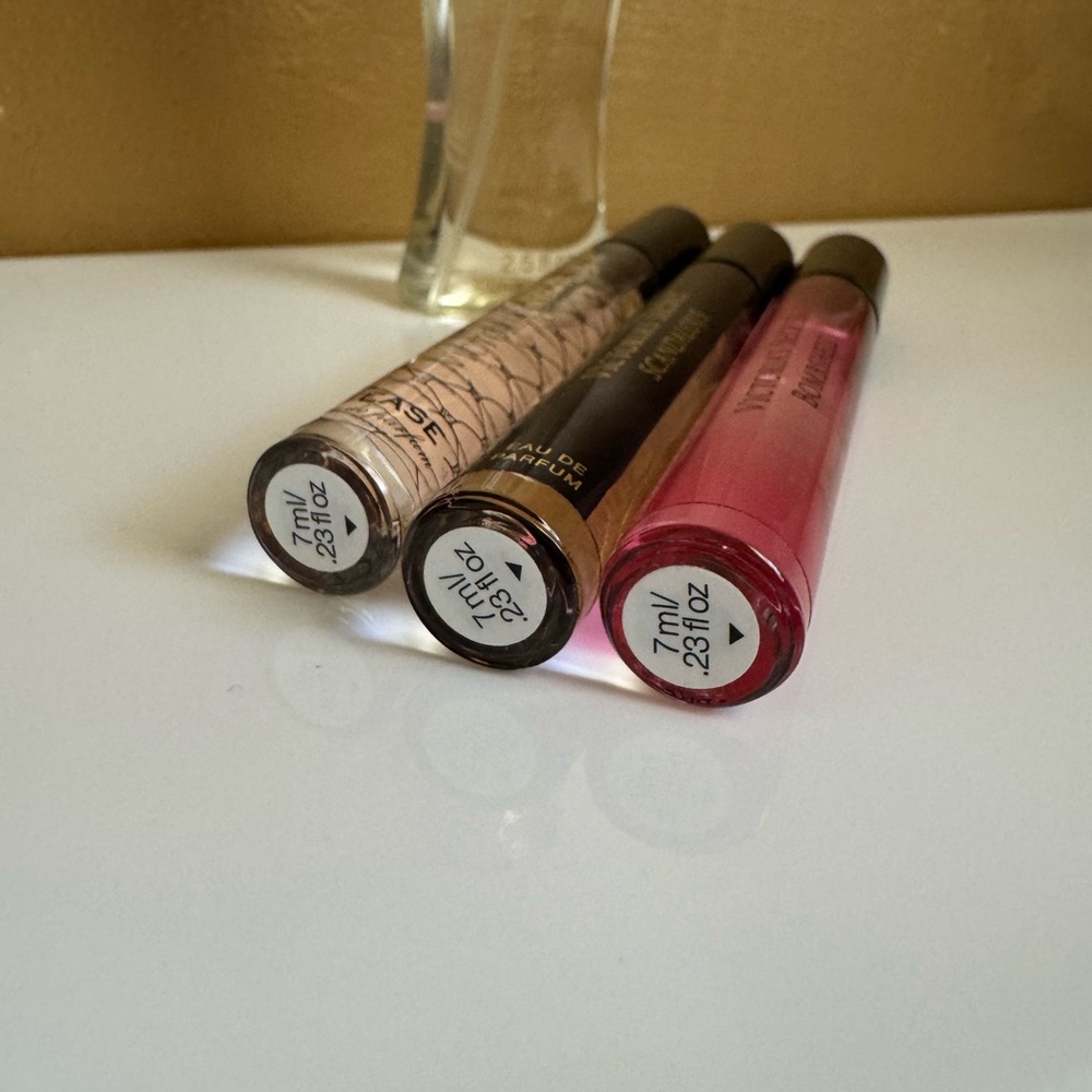 Victoria's Secret Fragrances/Perfume - Picture 4 of 4